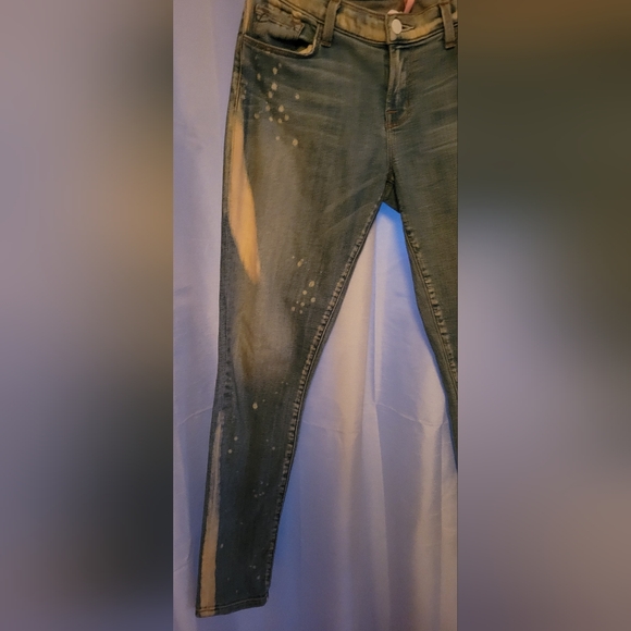 J BRAND bleached mid rise straight leg jeans 👖Final Discount - Picture 2 of 8